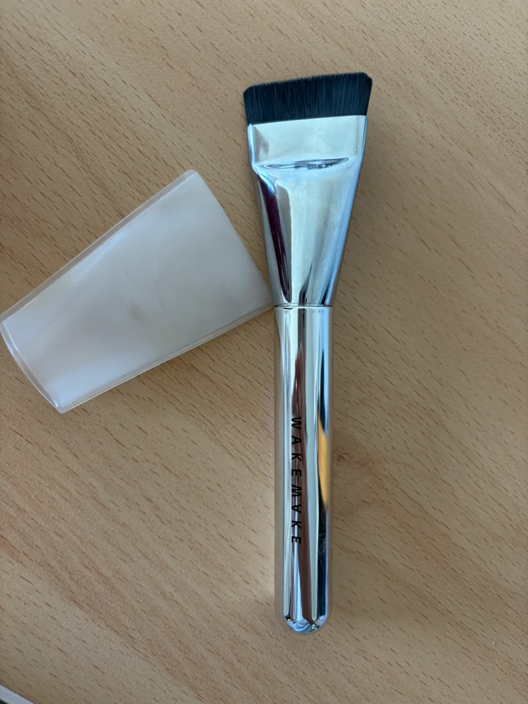 Korea WAKEMAKE Foundation Brush - photo 2