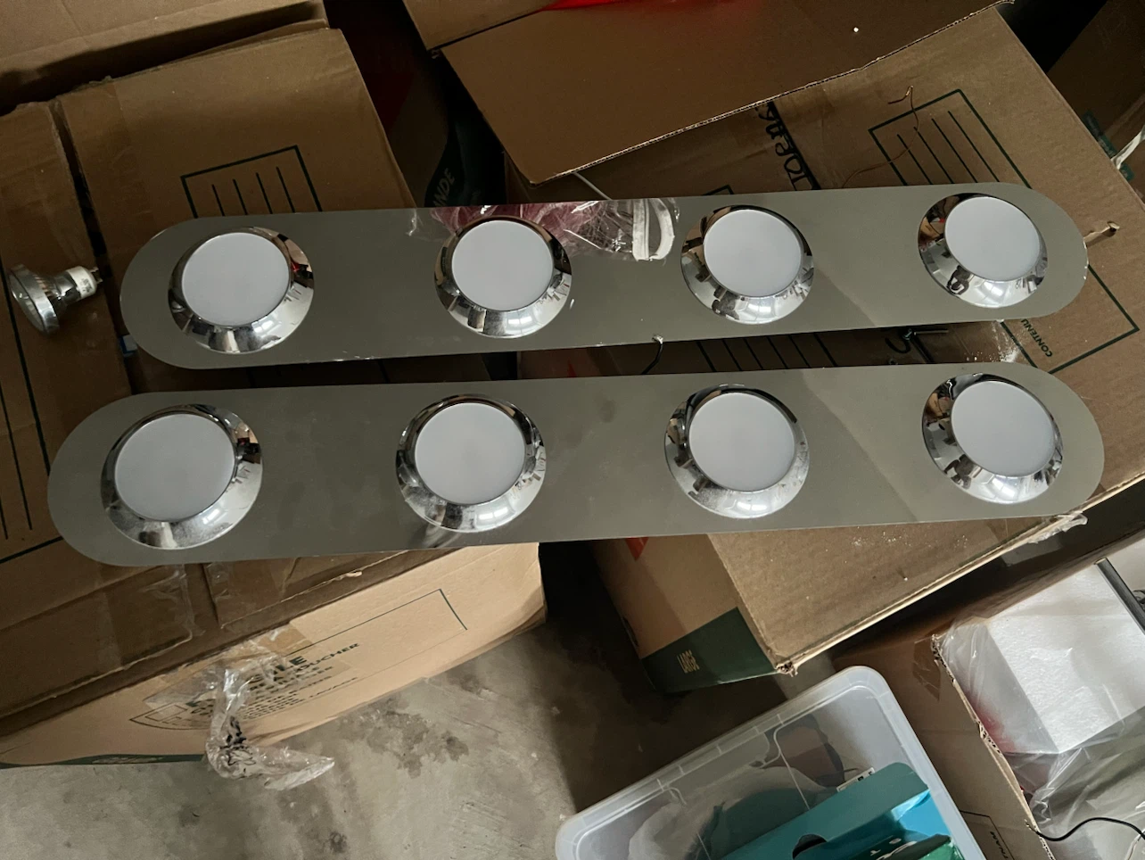 Set of two vanity lights