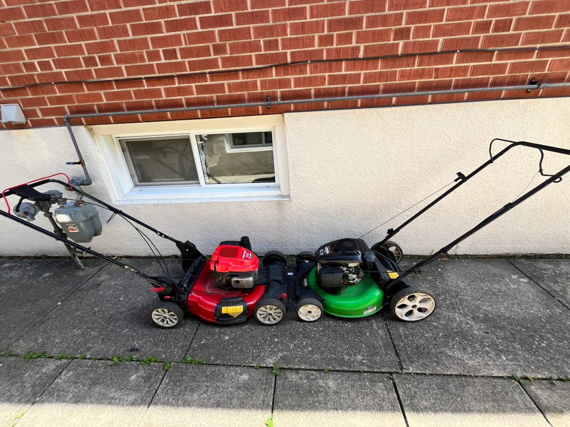 Lawn Boy and Troy-Bilt Lawn Mowers (Missing parts) - photo 3