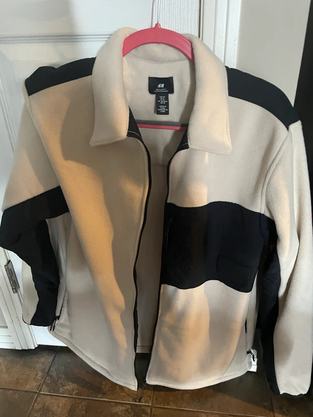 H&M Fleece Jacket - Beige/Black - Size M - photo 4