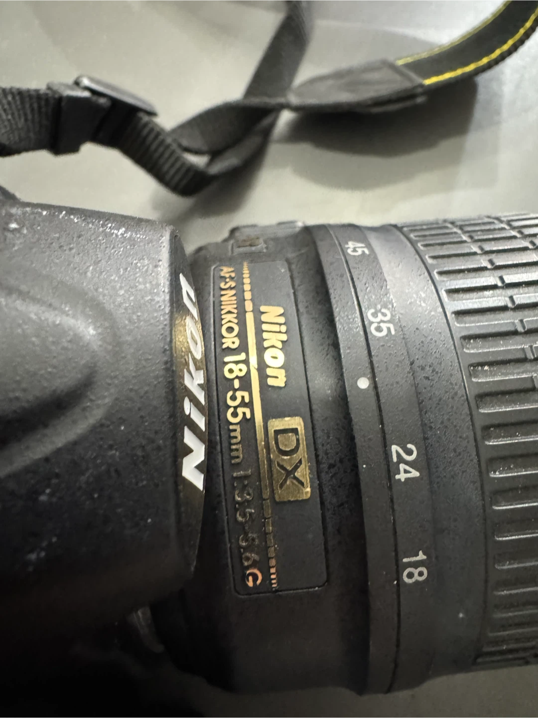 Nikon D5000 DSLR Camera with 18-55mm Lens with accessories - photo 5