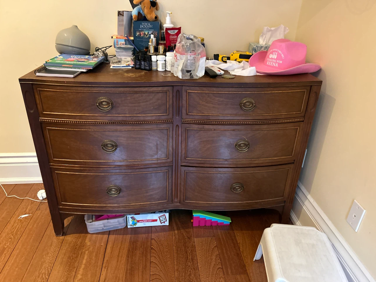 Vintage Wooden Dresser with 6 Drawers