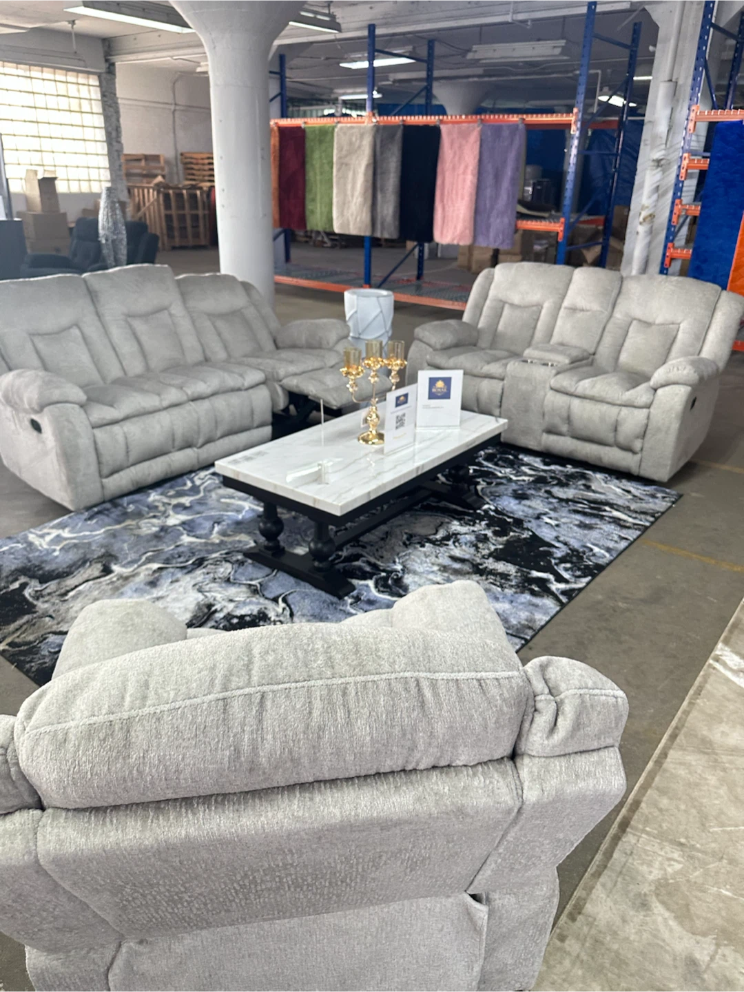 Sofa and loveseat - photo 4
