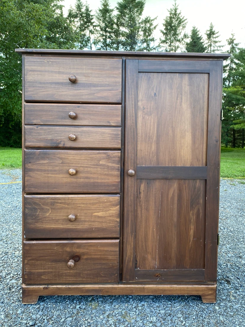 Solid Wood Rustic Dresser / Storage Cabinet (CAN DELIVER)