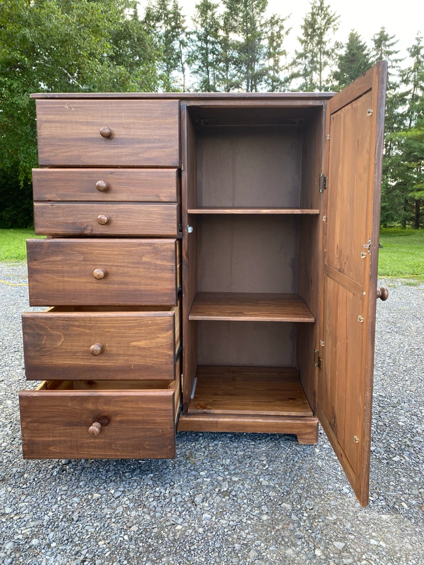 Solid Wood Rustic Dresser / Storage Cabinet (CAN DELIVER) - photo 3