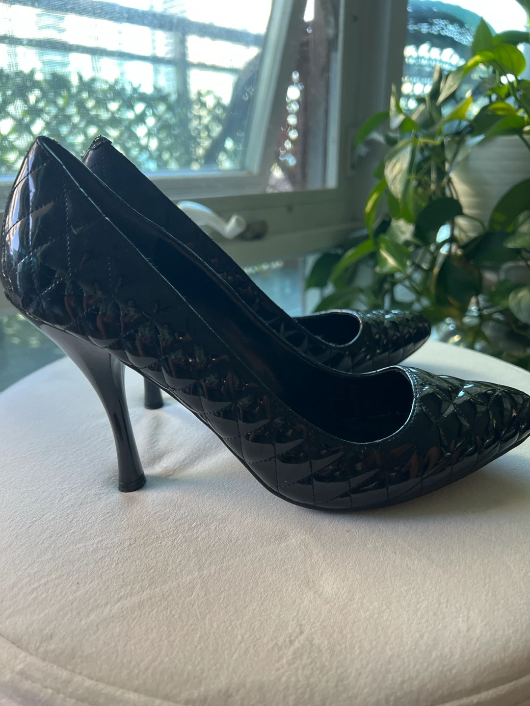 Enzo Angiolini Black Quilted Patent Pumps - photo 2