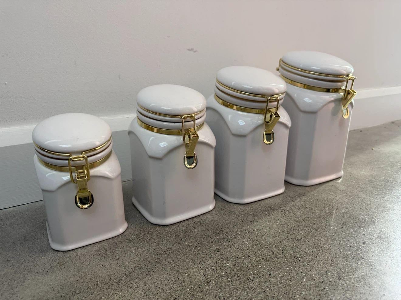 Set of 4 White Ceramic Canisters with Gold Accents - photo 5