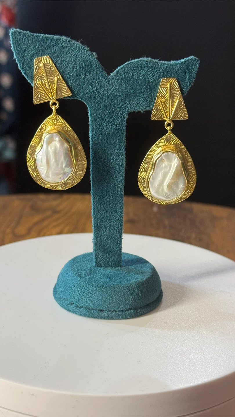 18k Gold Tone Drop Earrings with Pearl Inlays - photo 3
