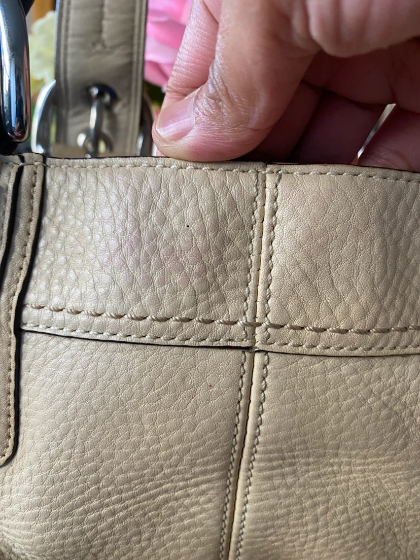 Coach Leather Shoulder Bag - photo 5