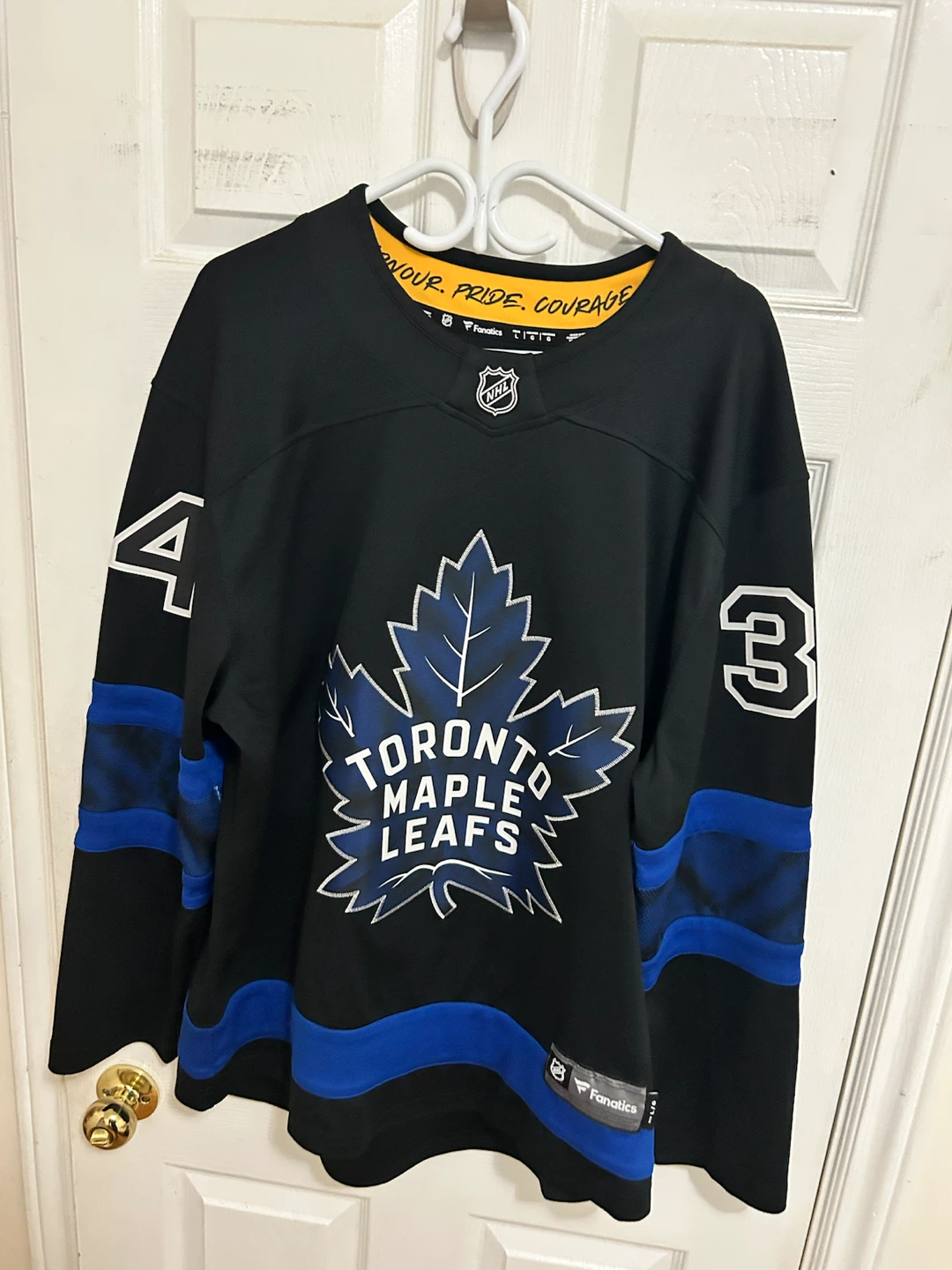 Auston Matthews Leafs Jersey