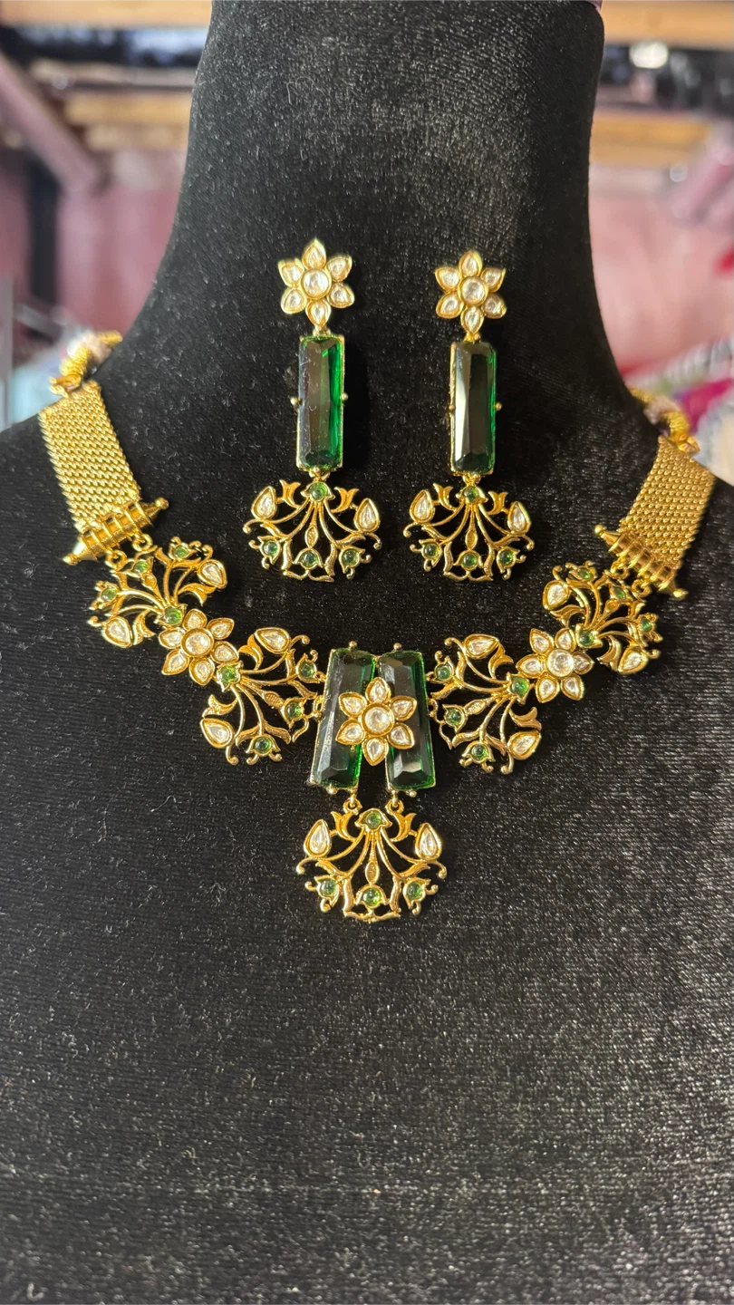 Green sabya sachi inspired fusion set