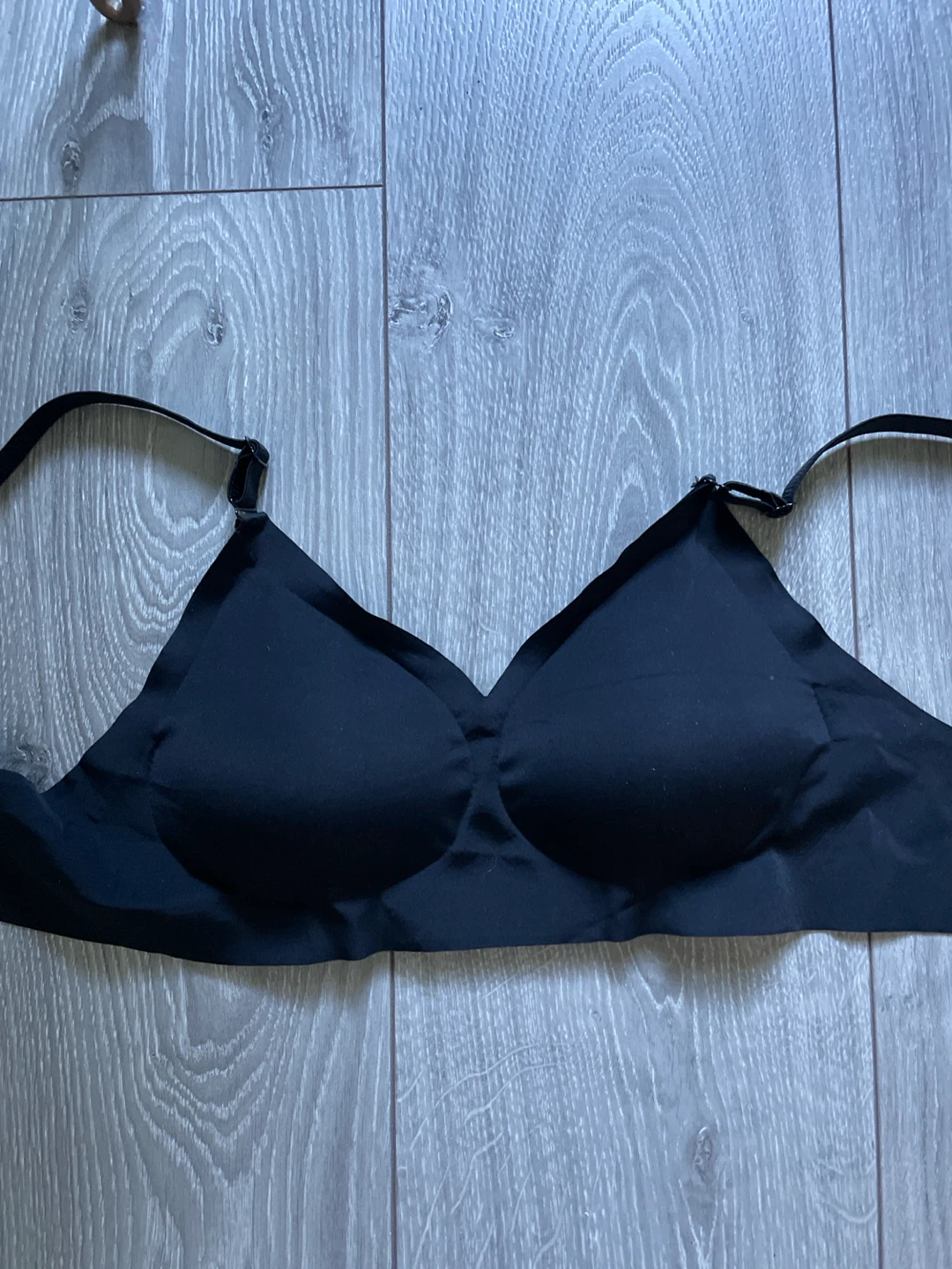 Black Wireless push-up Bra