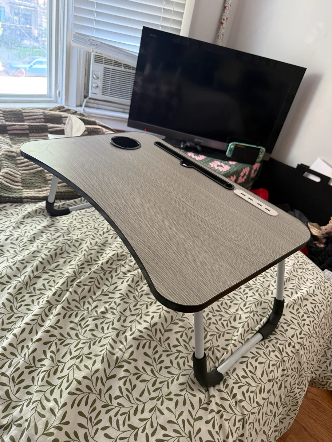 foldable bed table - photo 2