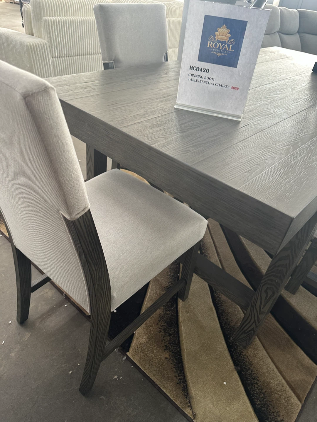 Royal Dining Room Set - Table, Bench & 4 Chairs - photo 2