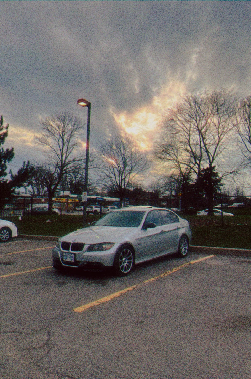 BMW 3 Series Sedan Silver - photo 4
