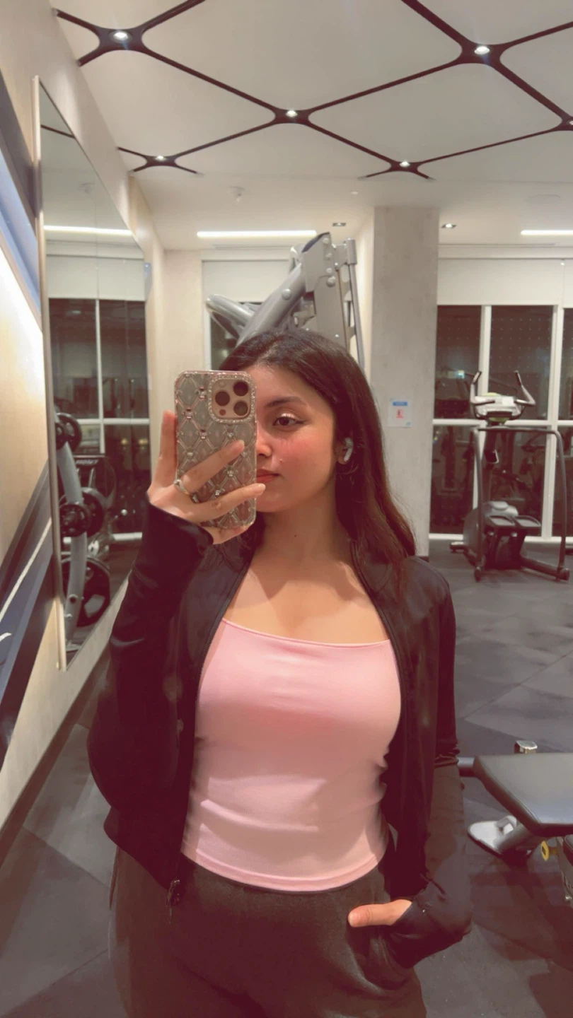 Women's Athleisure Set - photo 2