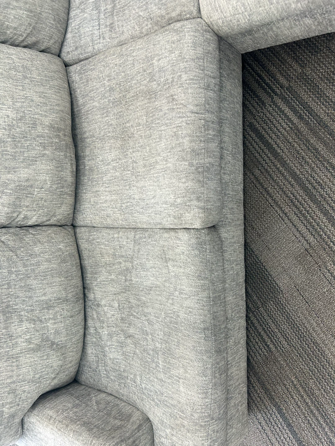 Sectional - photo 5