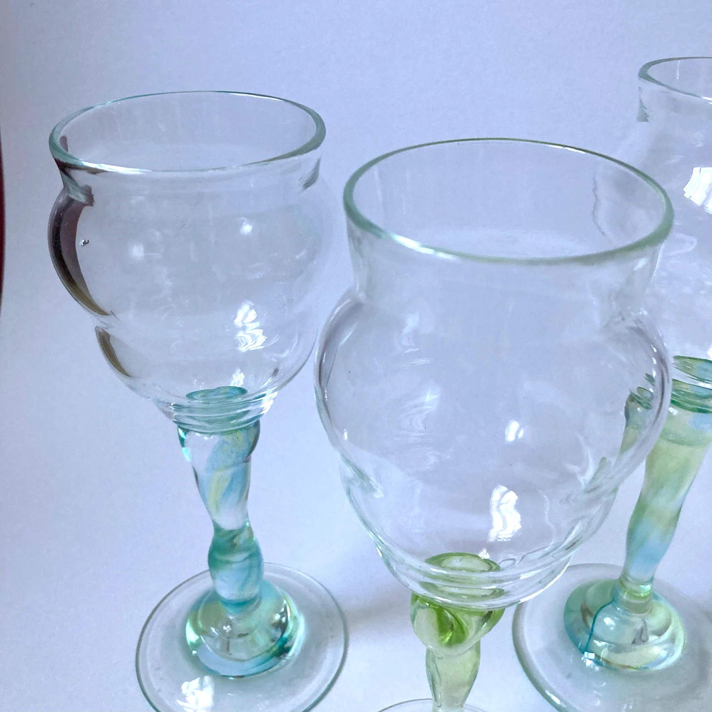 Set of 4 Vintage Postmodern Hand Blown Glasses - Signed - photo 5