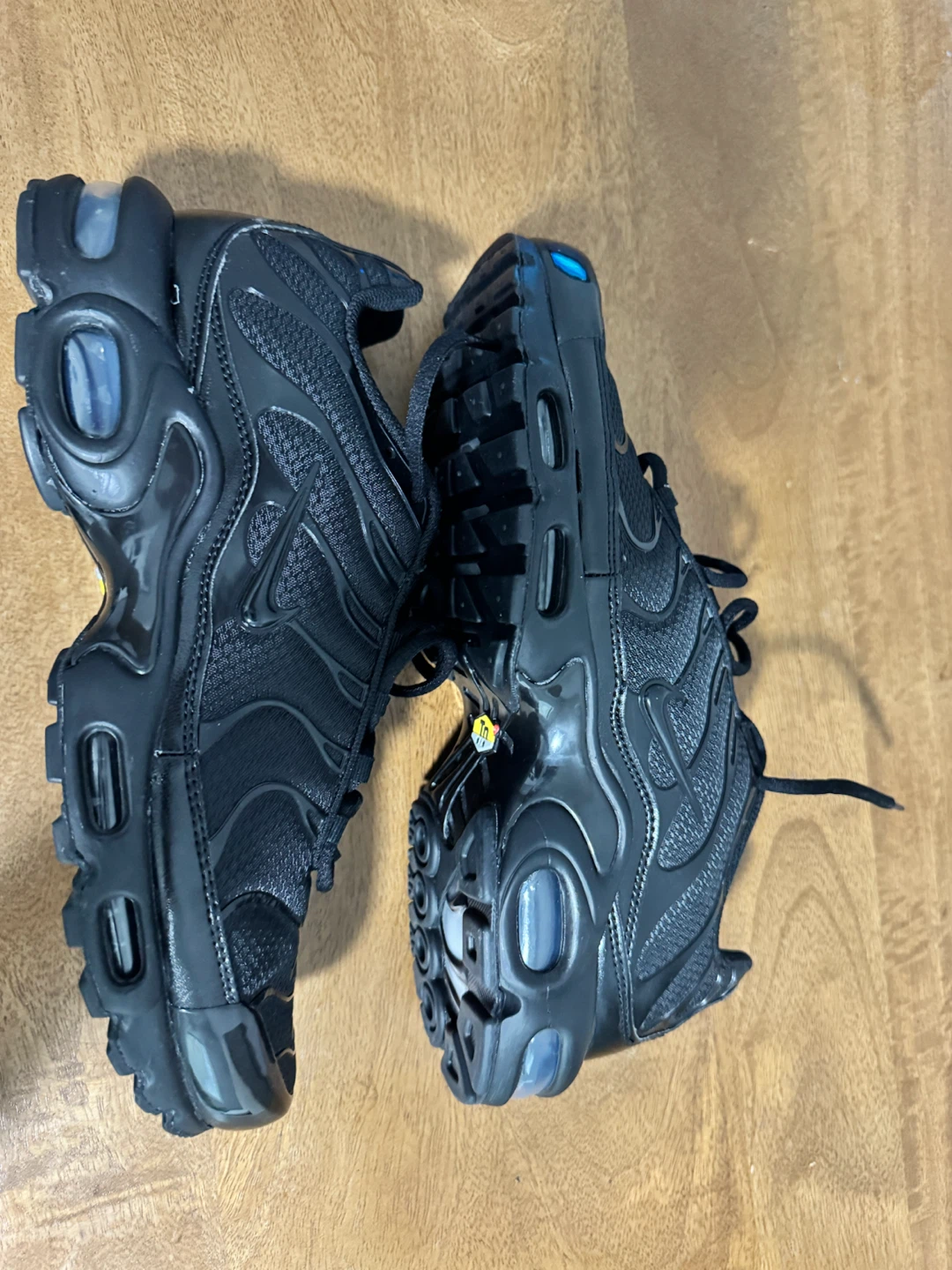 BRAND NEW Nike Air Max Plus TN Triple Black size 9.5 - photo 4