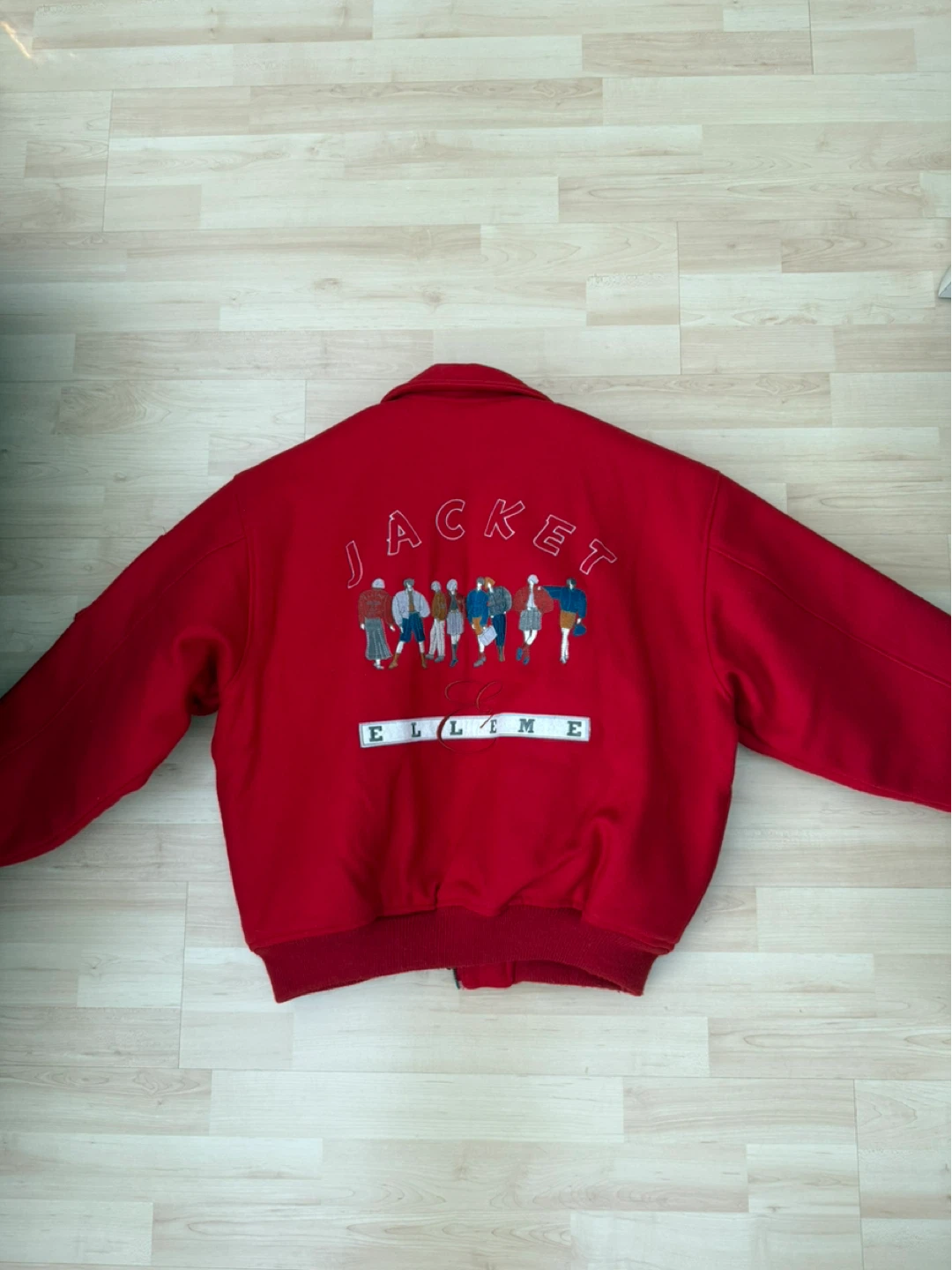 Vintage red oversized bomber jacket w embroidery design