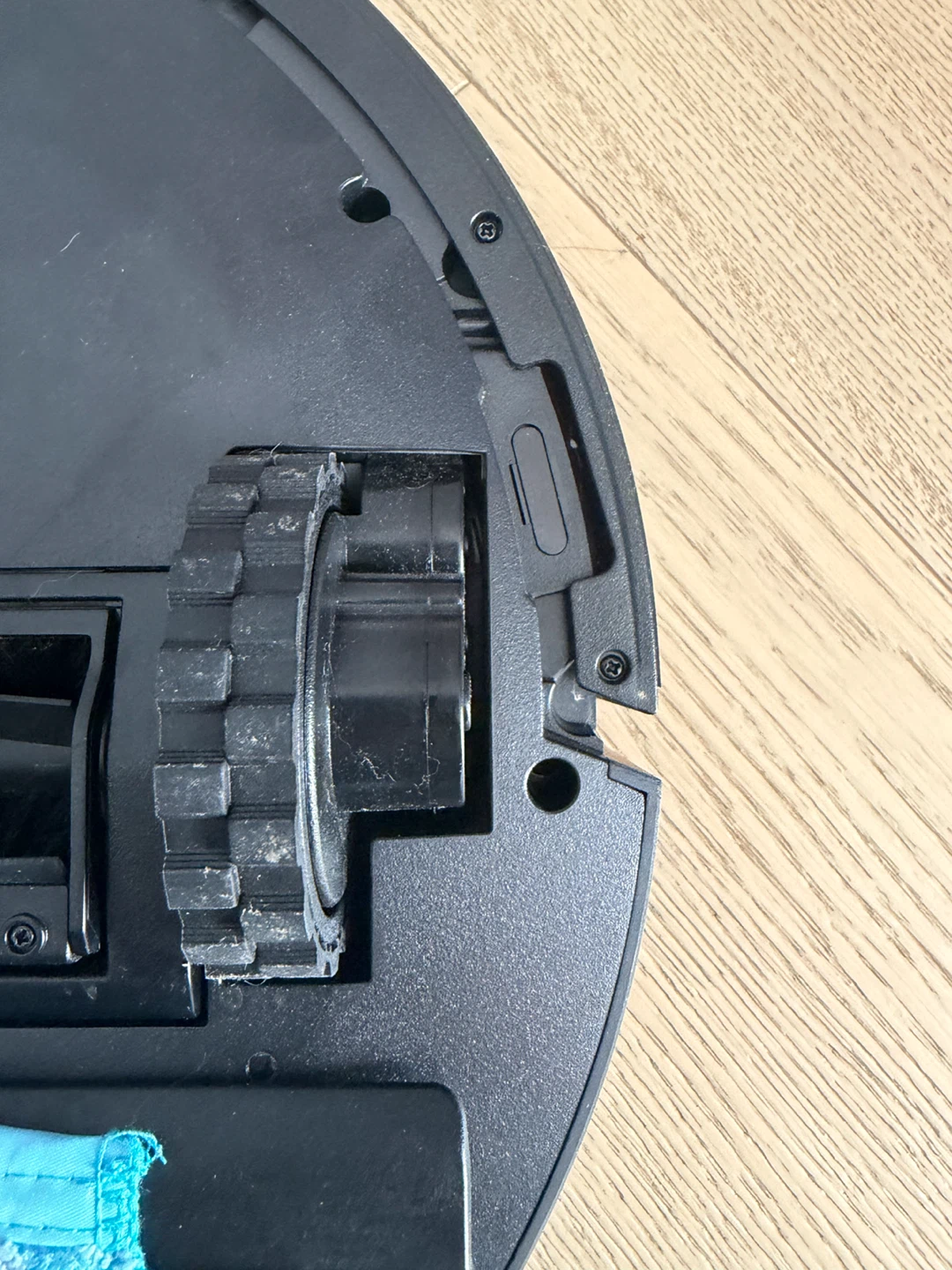 bObsweep Dustin Robot Vacuum & Mop with Self-Empty Base - photo 5