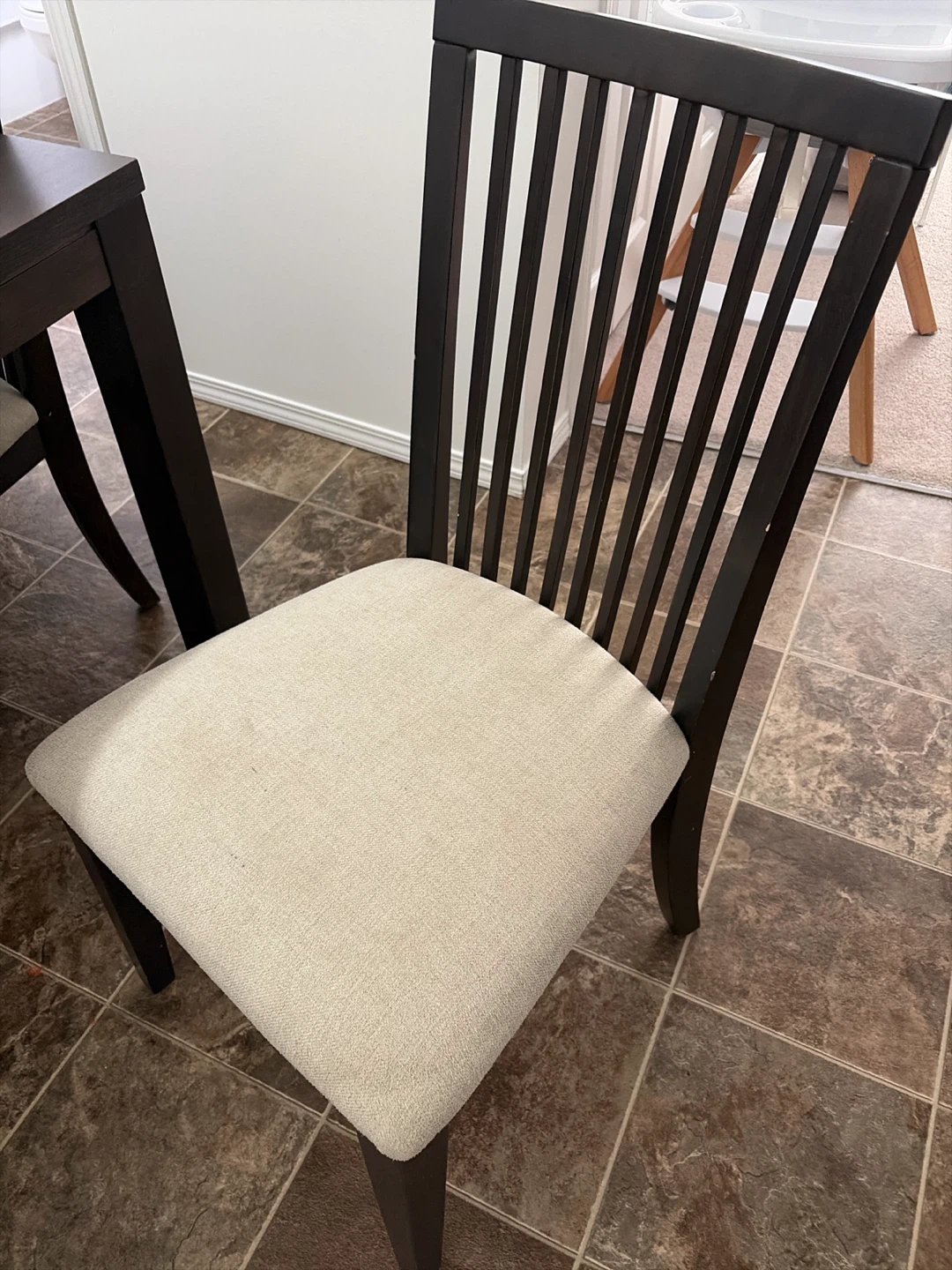 Wood dinning table with six chairs - photo 2