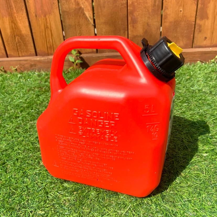 5L Gas Can Jerry Can Fuel Container Self Venting Scepter Spout - photo 4