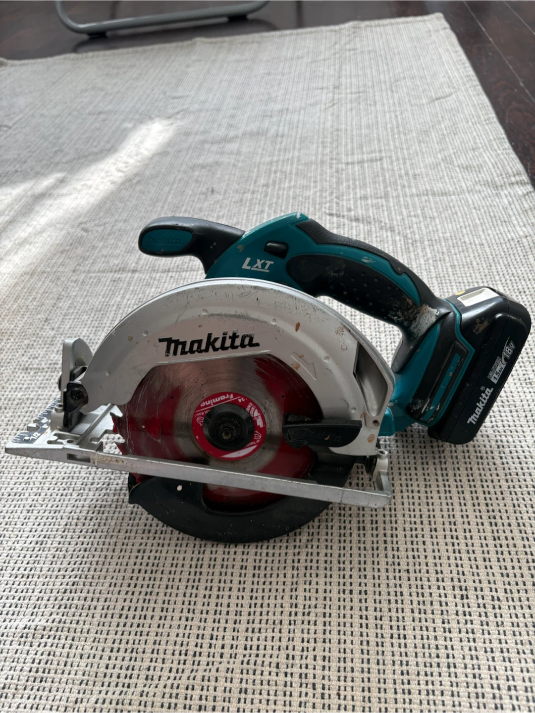 Makita LXT Cordless Circular Saw