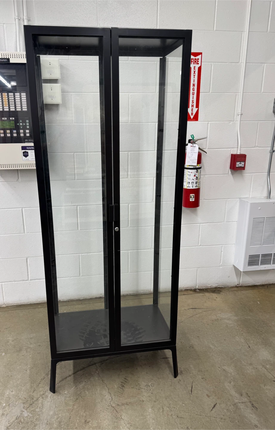 Black Glass Display Cabinet - photo 2
