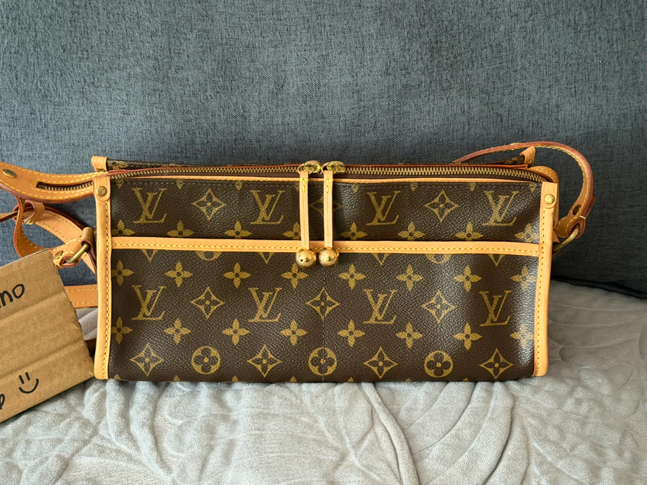 Louis vuitton Poppincourt Sling bag
