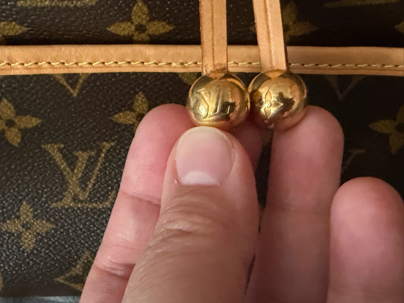 Louis vuitton Poppincourt Sling bag - photo 2