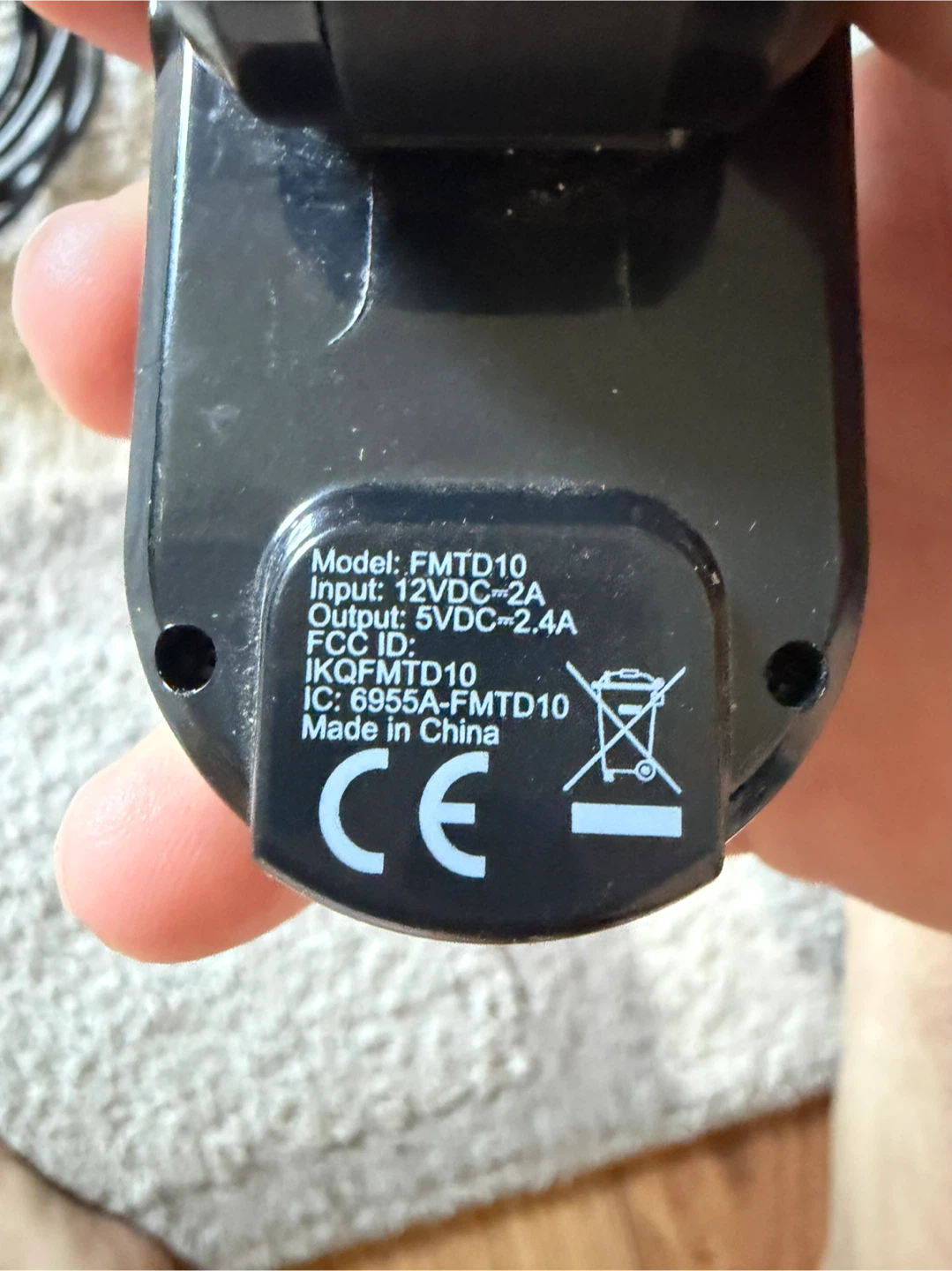 Scosche FMTD10 Universal Digital FM Transmitter with USB Charger - photo 3