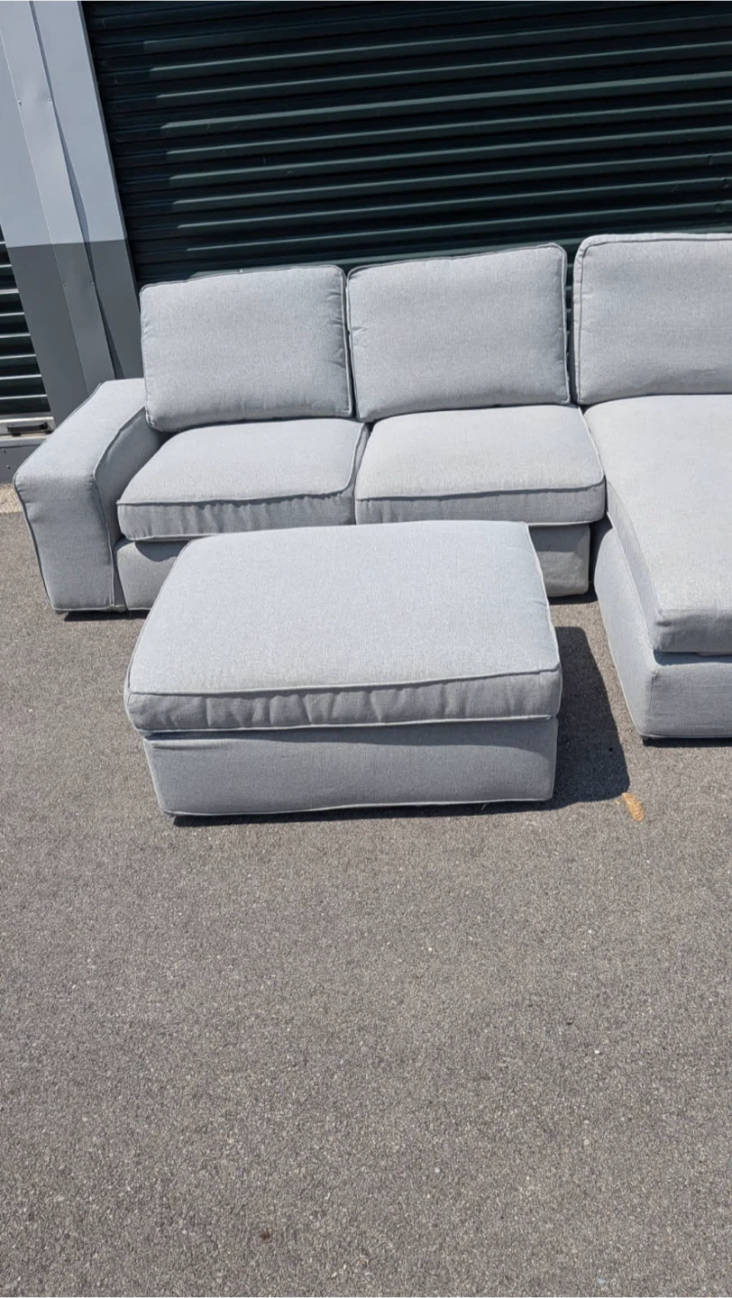 Light Gray Sectional Sofa with Ottoman - photo 2