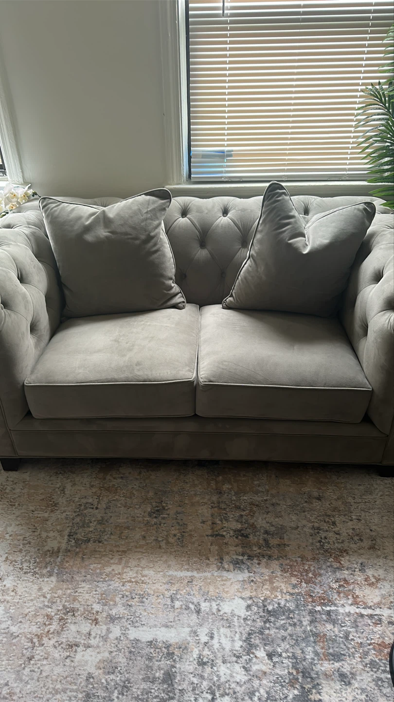 Gray Tufted Loveseat Sofa - photo 4