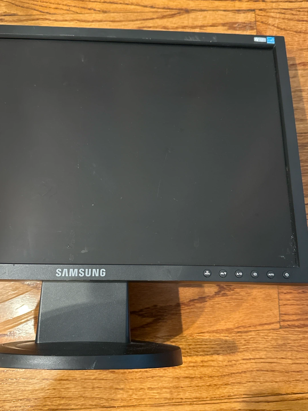 Samsung SyncMaster 18” 920NW Monitor - photo 2