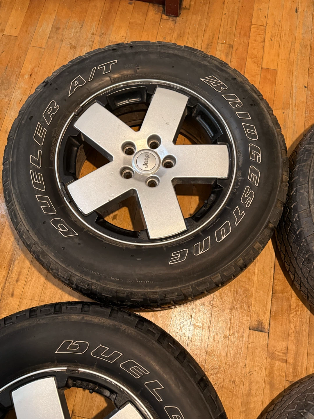 Set of 4 Bridgestone Dueler A/T Tires with Jeep Rims - photo 3
