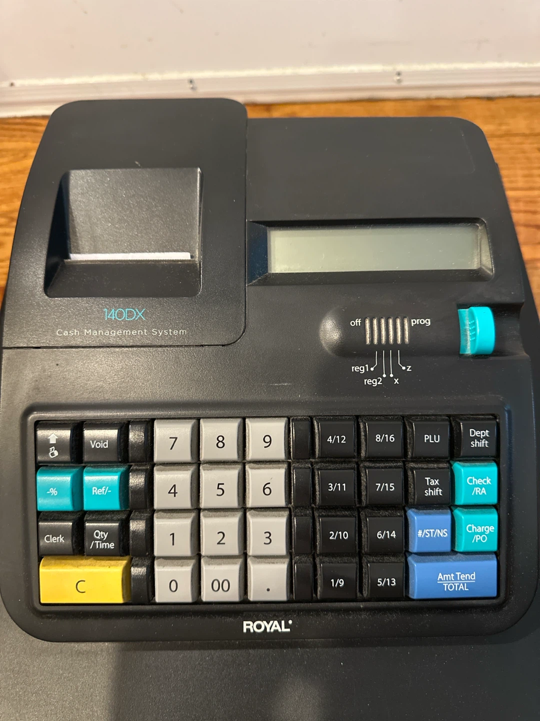 Royal 140DX Cash Management System Cash Register - photo 2