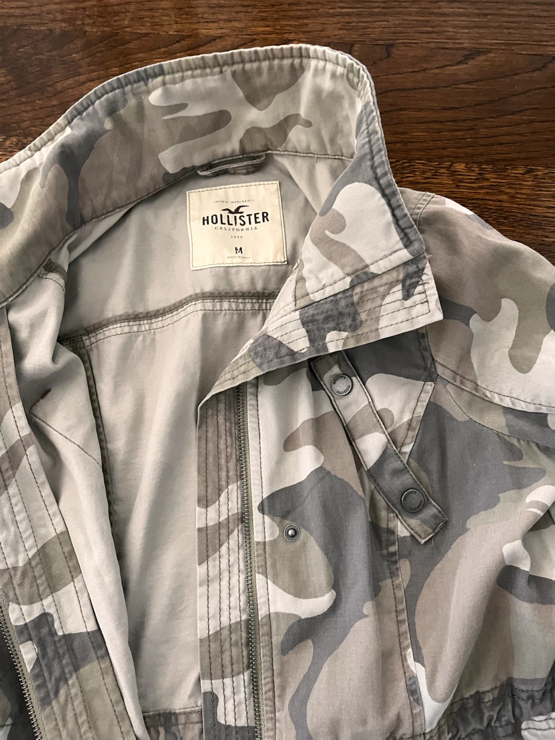 Hollister Camo Field Jacket Size Medium - photo 3