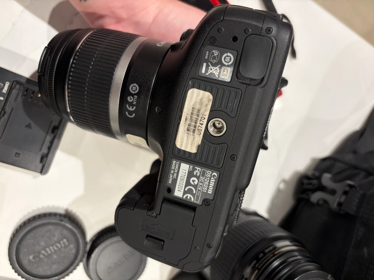 Canon EOS 7D DSLR Camera KIT w/ 18-55mm Lens - photo 4