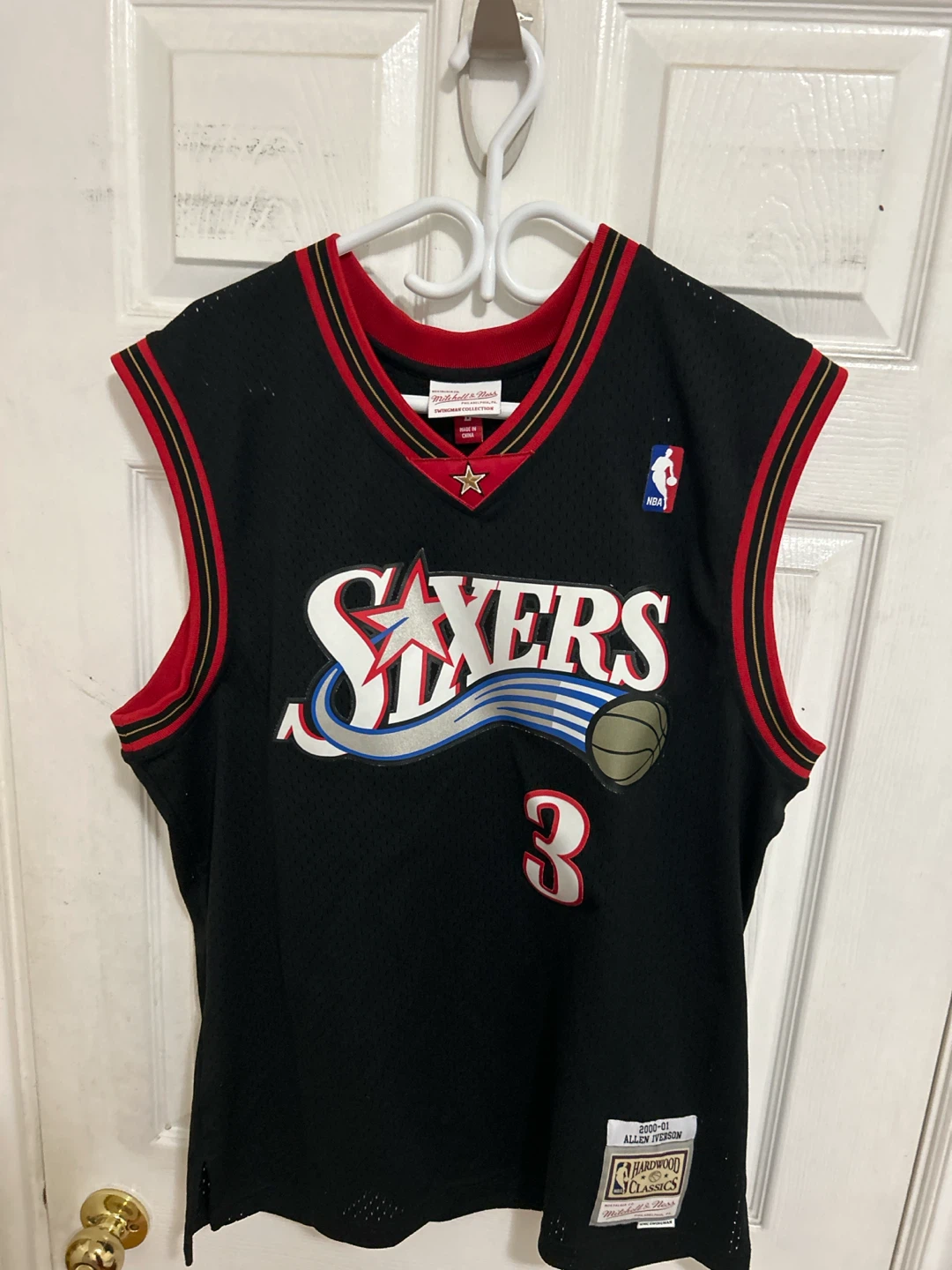 Mitchell & Ness Philadelphia 76ers Allen Iverson Jersey