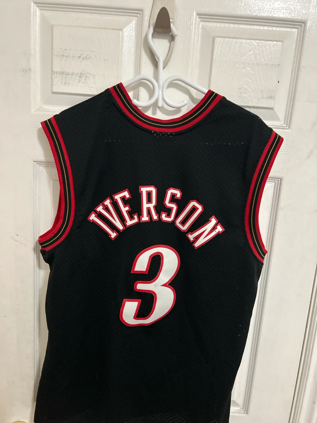 Mitchell & Ness Philadelphia 76ers Allen Iverson Jersey - photo 2