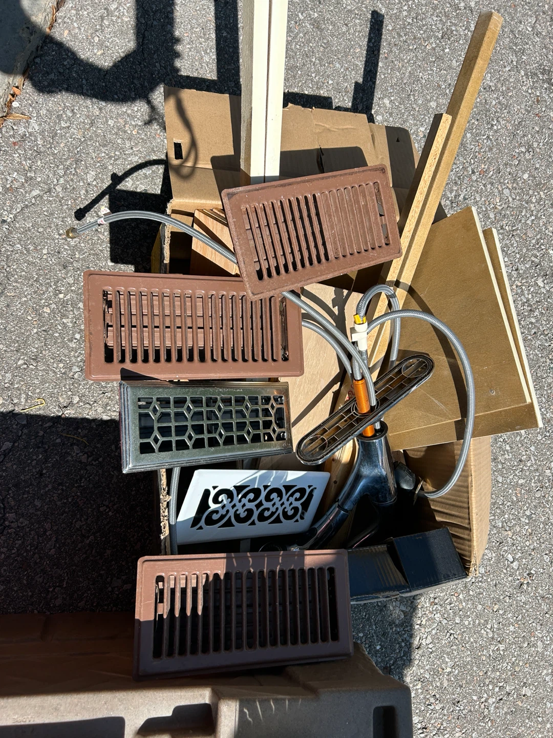 Assorted Home Renovation and Repair Parts - photo 2