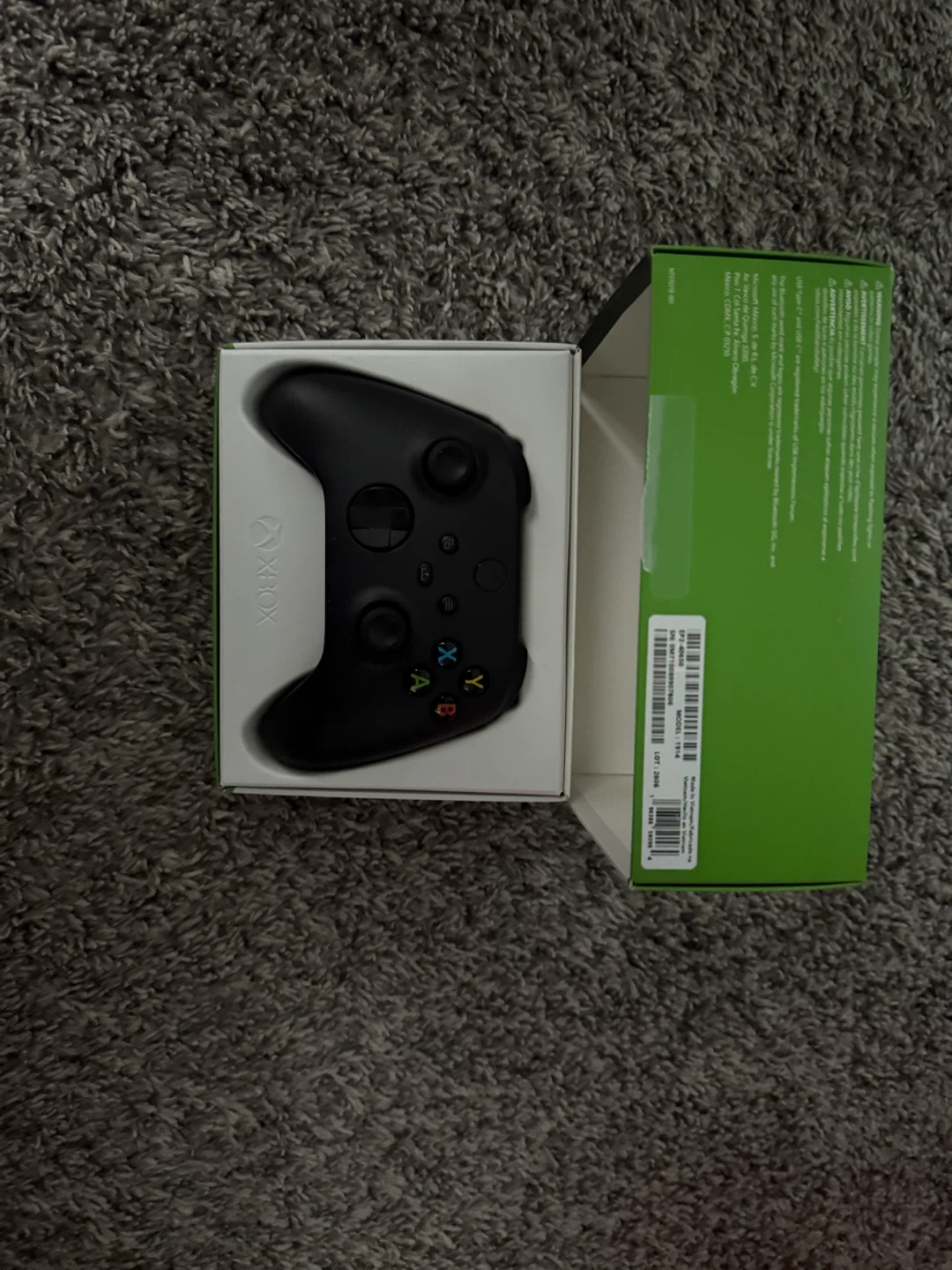Xbox Wireless Controller - photo 2