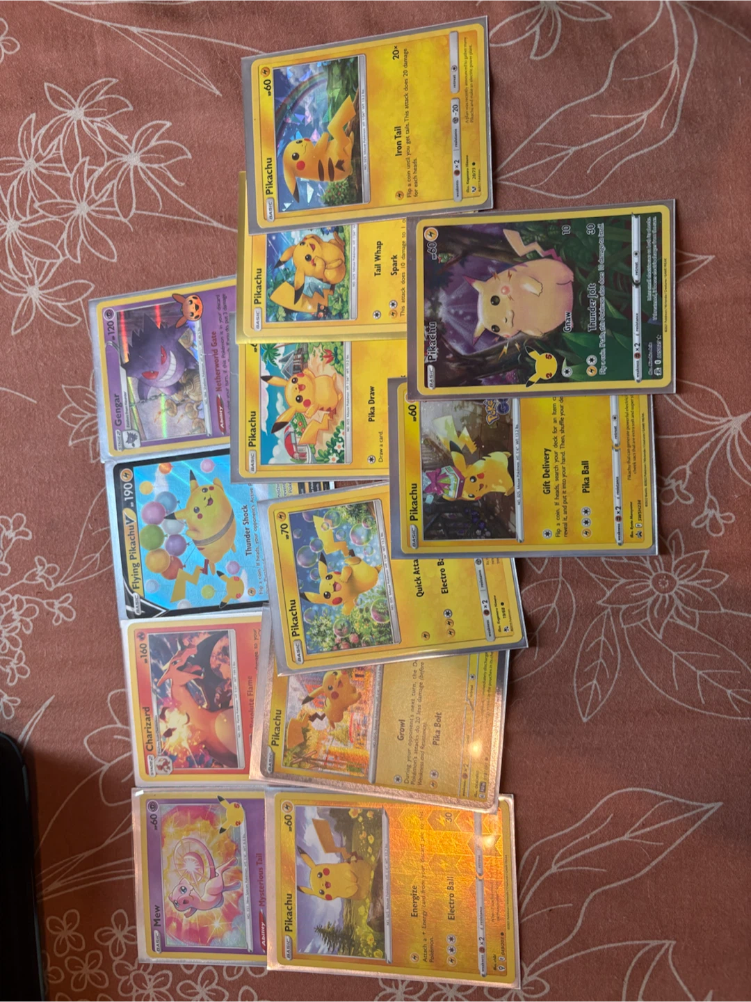 Pokemon Trading Cards - Pikachu, Charizard, Mew, Gengar