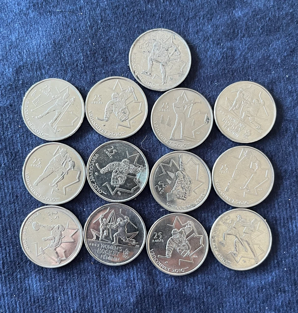 Collection of 14 Canadian 25-cent coins - photo 4