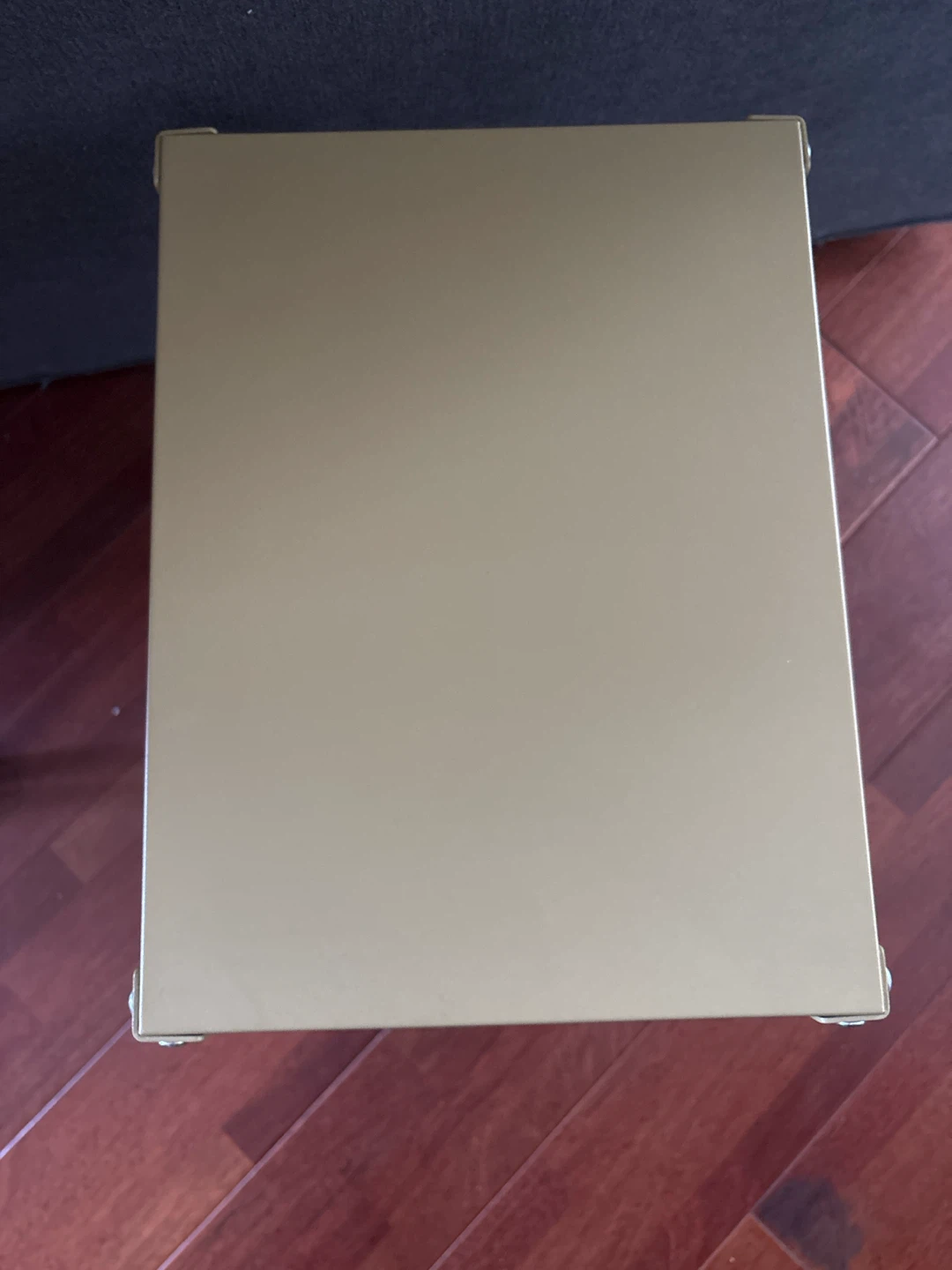 Metal Side Table - photo 3