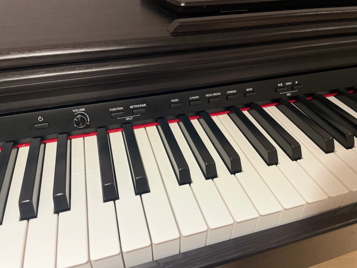 Donner DDP-300 88-Key Piano with piano chair - photo 3