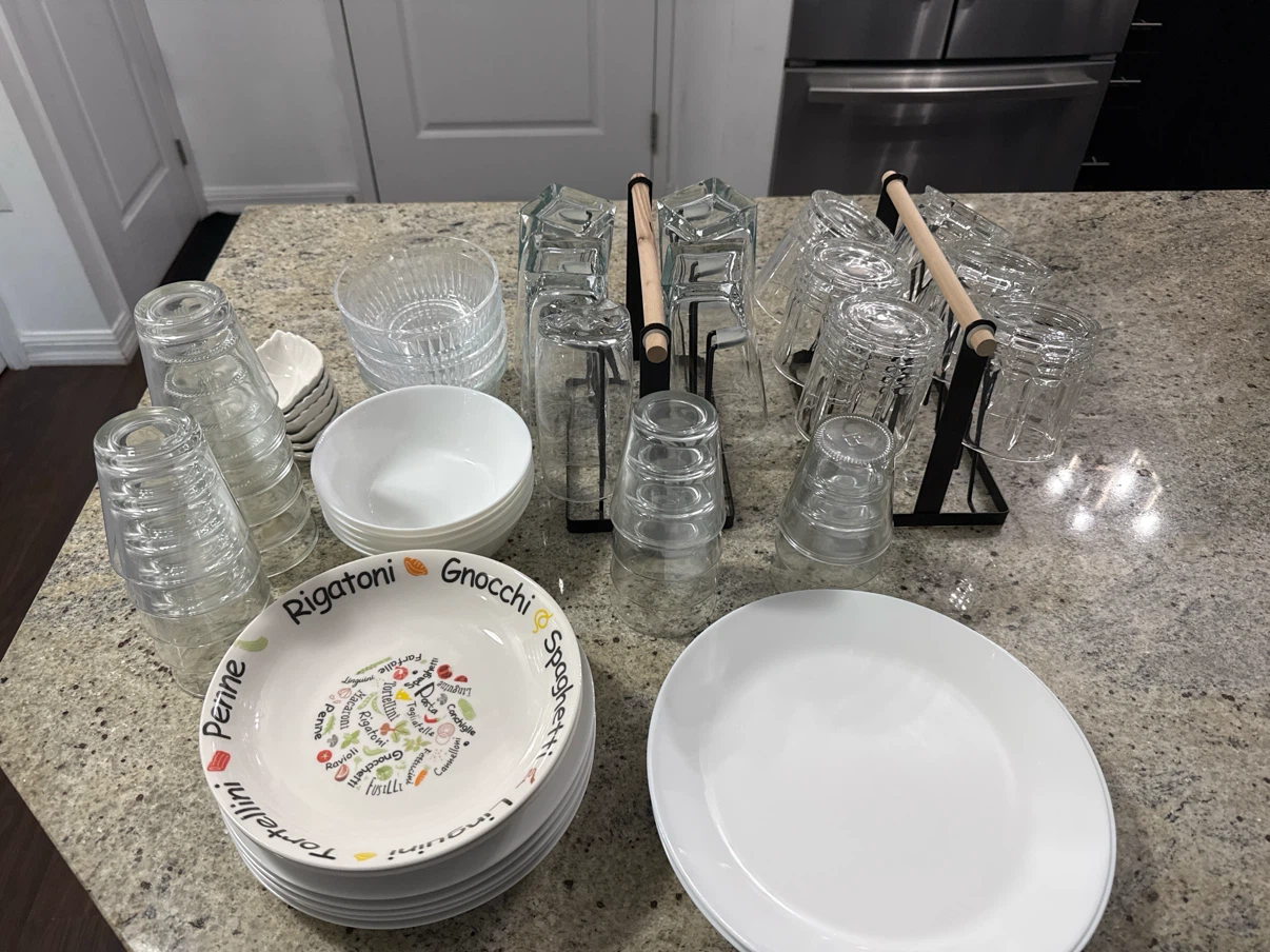 Dinnerware and Glassware Set