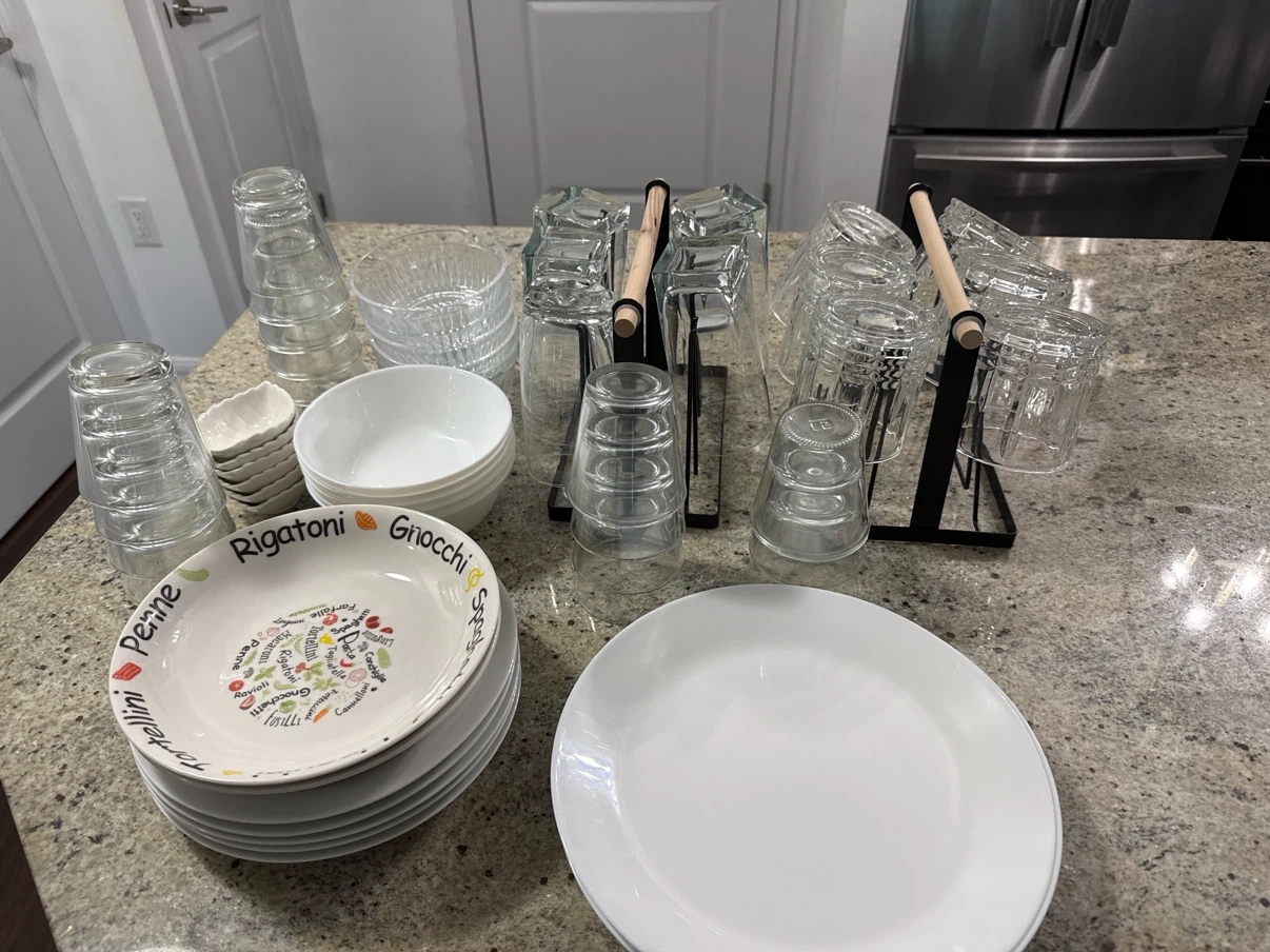 Dinnerware and Glassware Set - photo 2