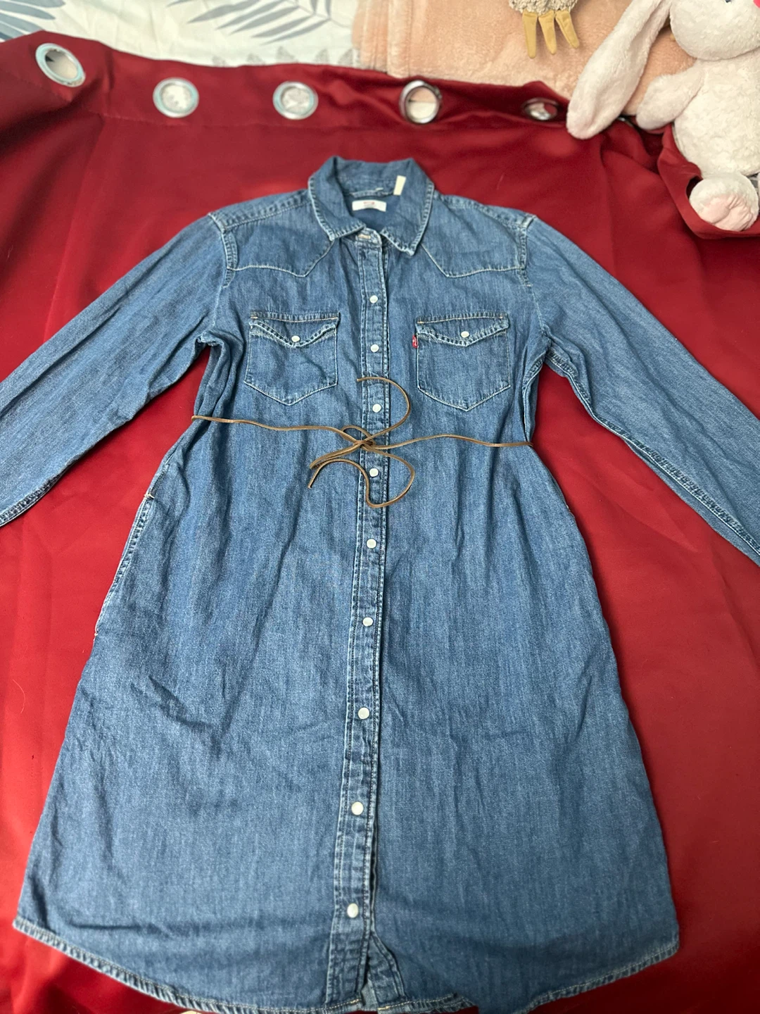 Levi's Denim Shirt Dress - Medium